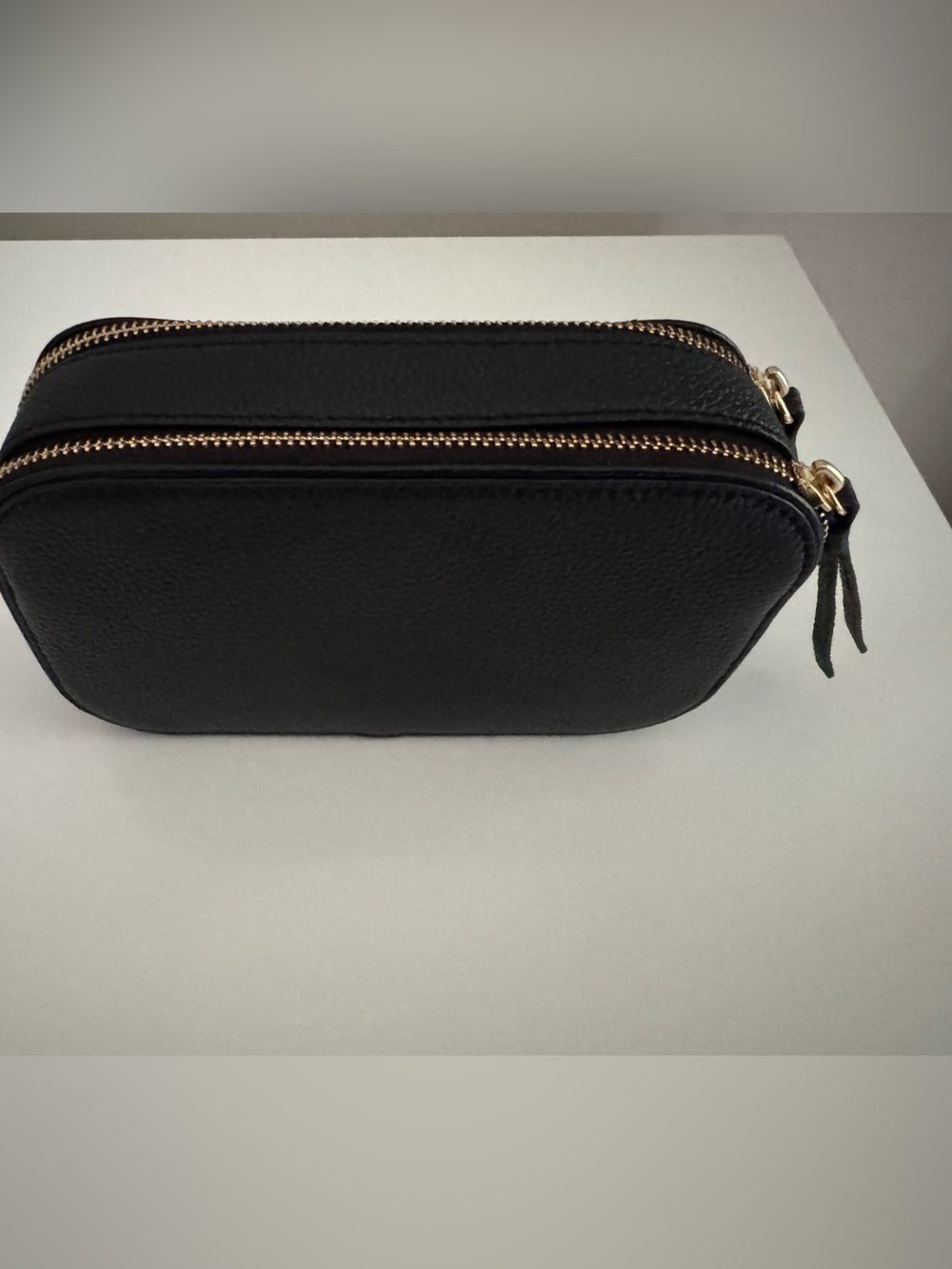 Tory Burch Black Pebbled Leather Double-Zip Camera Crossbody - Picture 3 of 5